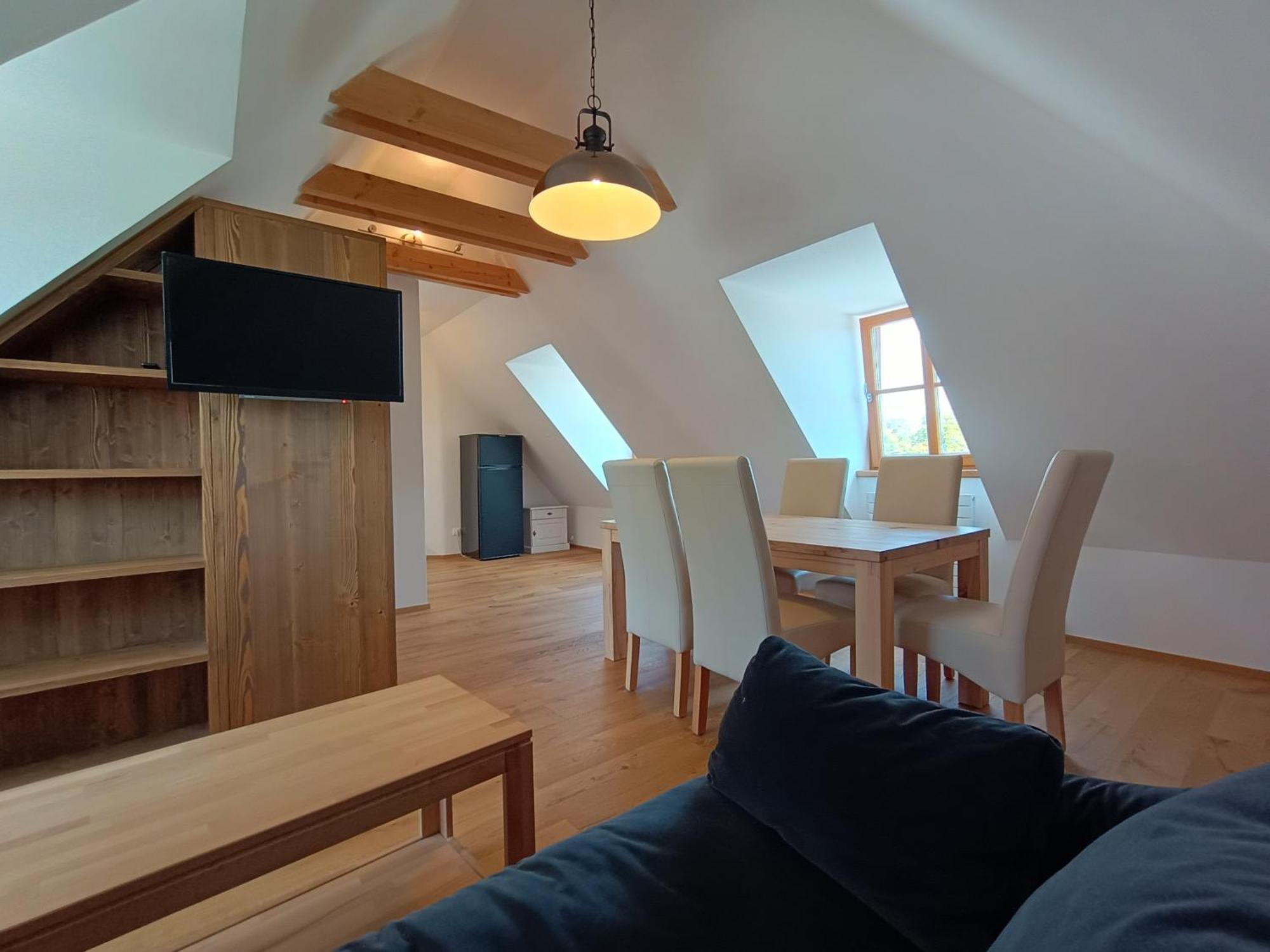 Apartmany Maly Mnich Mníšek pod Brdy Eksteriør bilde